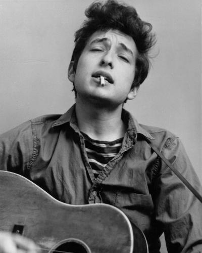Bob Dylan fumando